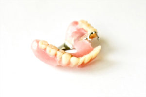 香川県・高松市で義歯・入れ歯をお探しなら吉本歯科医院